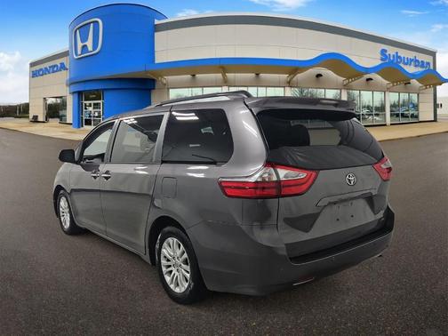 2016 Toyota Sienna XLE Premium