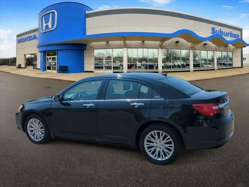 2011 Chrysler 200 Limited