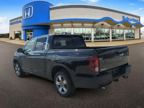 Crystal Black Pearl 2026 Honda Ridgeline RTL