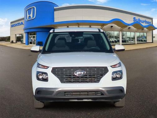 2021 Hyundai VENUE SE