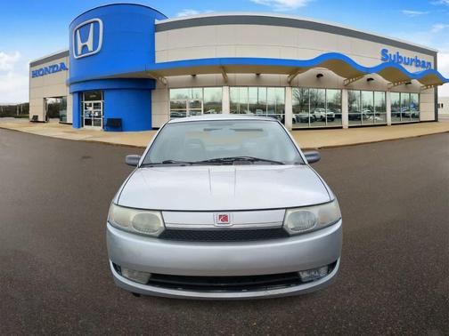 Silver 2004 Saturn Ion 3