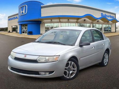 Silver 2004 Saturn Ion 3