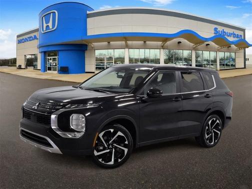 2024 Mitsubishi Outlander SE