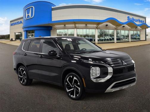 2024 Mitsubishi Outlander SE