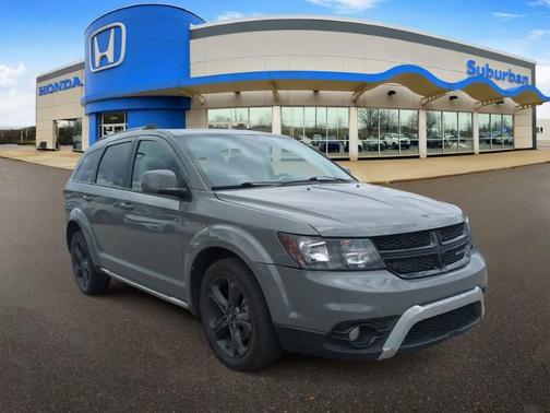 Destroyer Gray Clearcoat 2020 Dodge Journey Crossroad