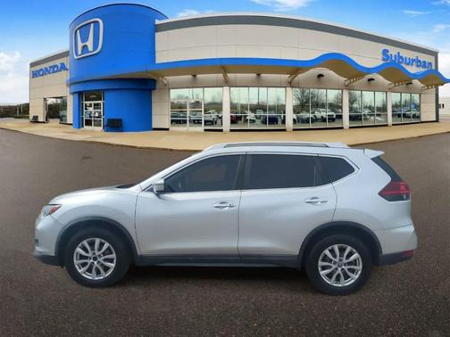 2018 Nissan Rogue SV