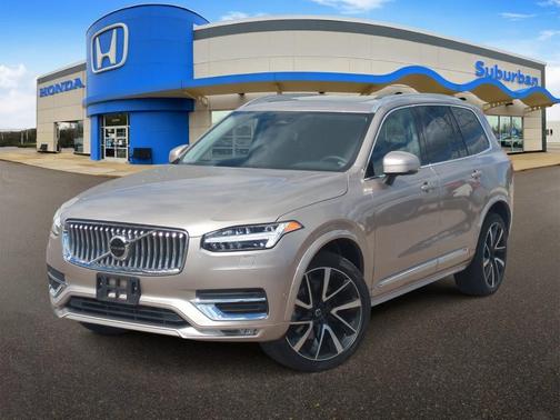 2023 Volvo XC90 B6 Plus 7-Seater
