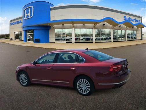 2016 Volkswagen Passat 1.8T SE