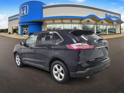 Agate Black 2020 Ford Edge SE