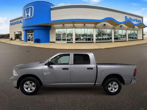 2023 RAM 1500 Classic SLT