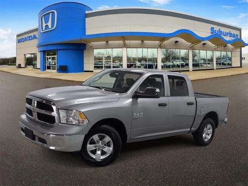 2023 RAM 1500 Classic SLT
