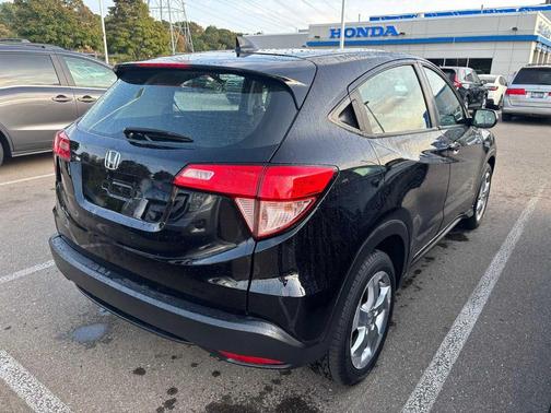 2016 Honda HR-V LX