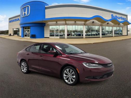 2015 Chrysler 200 S