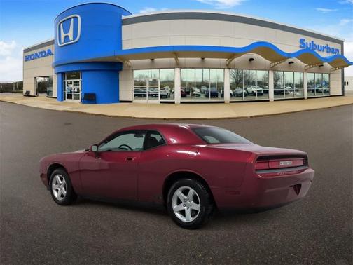 2009 Dodge Challenger SE