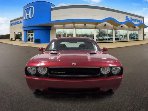 2009 Dodge Challenger SE