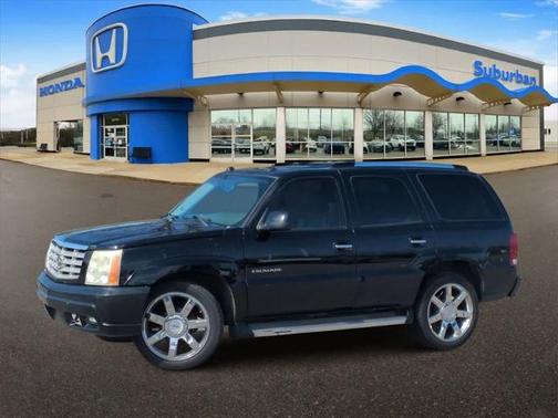 2005 Cadillac Escalade Base