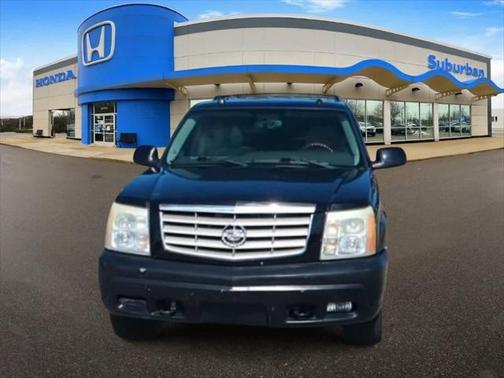 2005 Cadillac Escalade Base