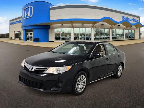 2013 Toyota Camry LE