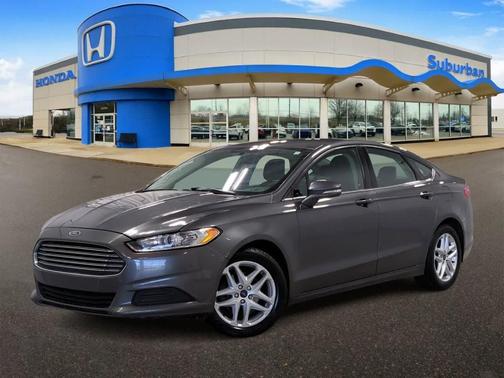 2015 Ford Fusion SE