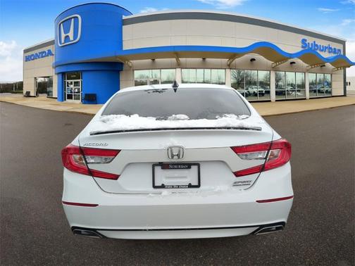 2022 Honda Accord Sport SE