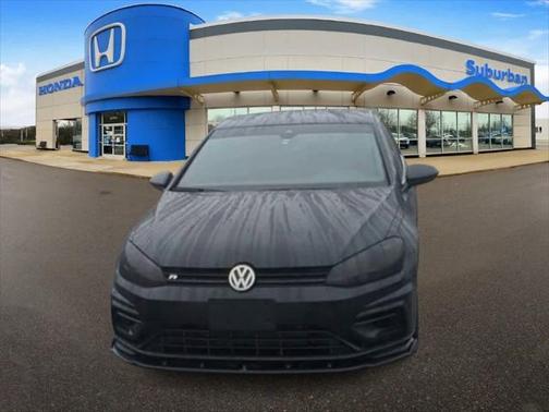 2019 Volkswagen Golf R 2.0T w/DCC & Navigation