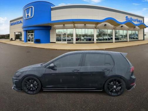 2019 Volkswagen Golf R 2.0T w/DCC & Navigation