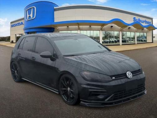 2019 Volkswagen Golf R 2.0T w/DCC & Navigation