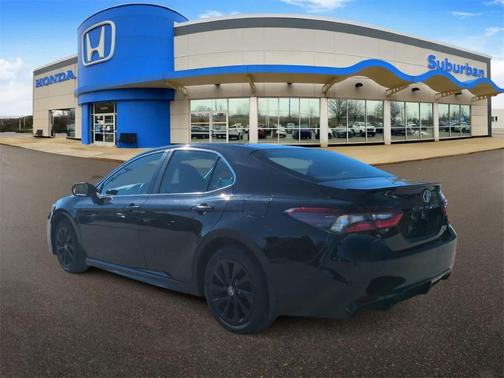 2021 Toyota Camry 