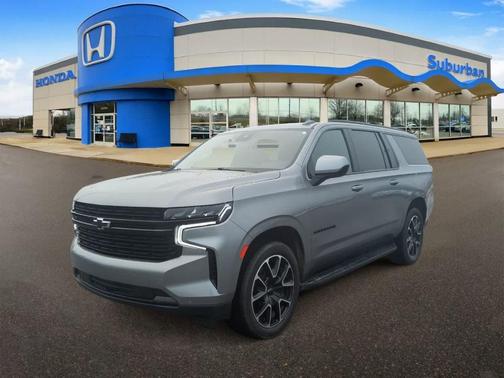 2023 Chevrolet Suburban RST