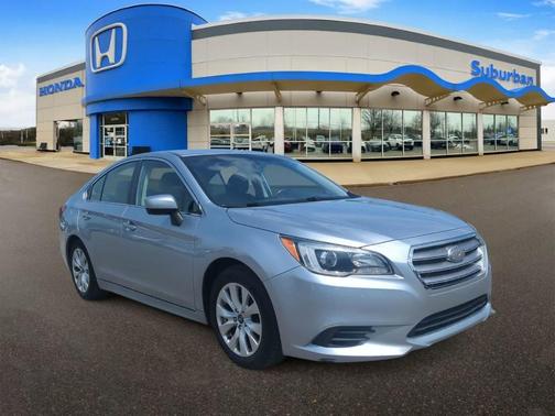 Ice Silver Metallic 2017 Subaru Legacy 2.5i Premium