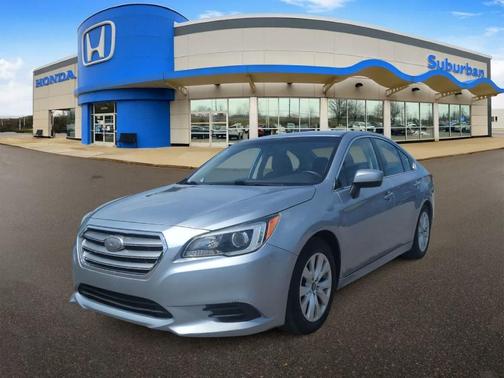 Ice Silver Metallic 2017 Subaru Legacy 2.5i Premium
