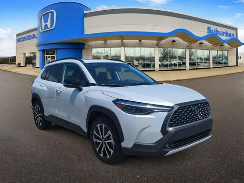 Wind Chill Pearl 2025 Toyota Corolla Cross XLE