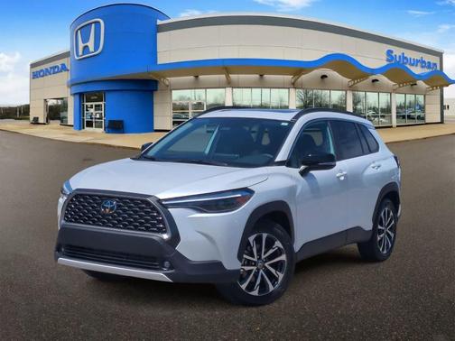 Wind Chill Pearl 2025 Toyota Corolla Cross XLE