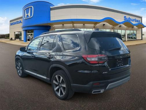 2024 Honda Pilot Touring