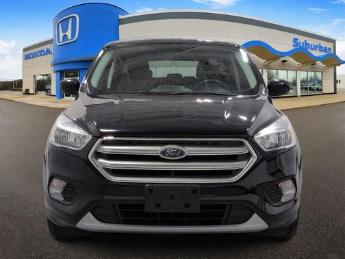 Agate Black Metallic 2019 Ford Escape SE