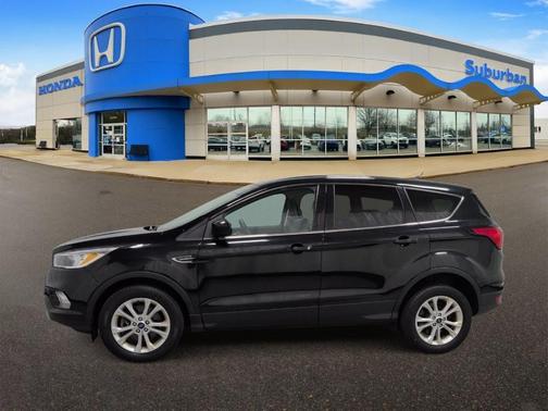 Agate Black Metallic 2019 Ford Escape SE