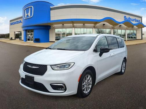 Bright White Clearcoat 2025 Chrysler Pacifica Select