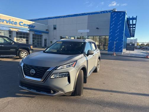 2023 Nissan Rogue SL