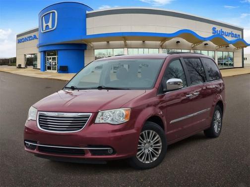 2014 Chrysler Town & Country Touring-L
