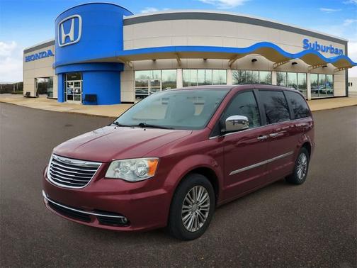 2014 Chrysler Town & Country Touring-L