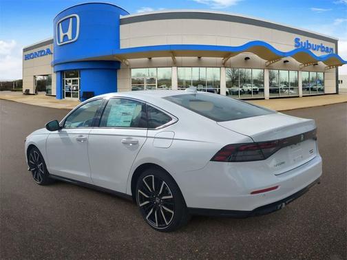 2025 Honda Accord Hybrid Touring