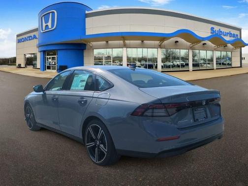 Urban Gray Pearl 2026 Honda Accord SE