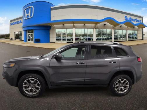 Granite Crystal Clearcoat Metallic 2020 Jeep Cherokee Trailhawk
