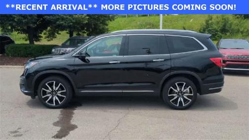 2022 Honda Pilot Touring 7-Passenger