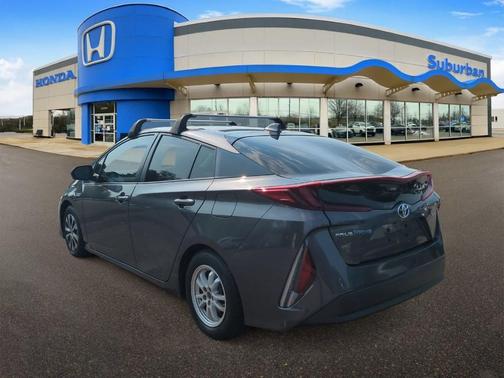 Magnetic Gray Metallic 2021 Toyota Prius Prime XLE