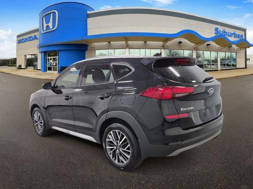 Black Noir Pearl 2021 Hyundai TUCSON SEL