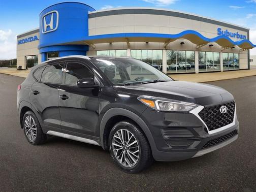 Black Noir Pearl 2021 Hyundai TUCSON SEL