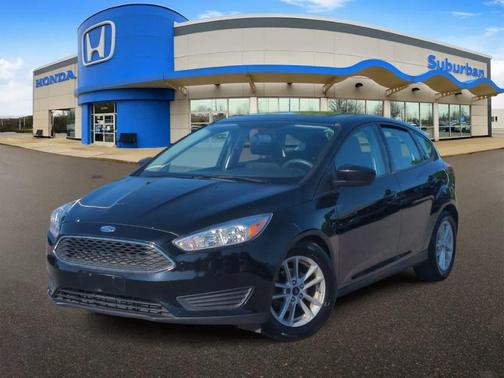 Shadow Black 2018 Ford Focus SE
