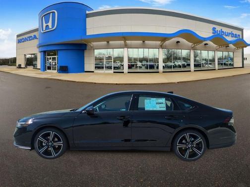 Crystal Black Pearl 2026 Honda Accord SE