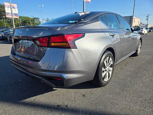 Gun Metallic 2020 Nissan Altima 2.5 S